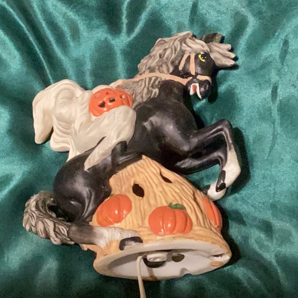 Headless horseman night light